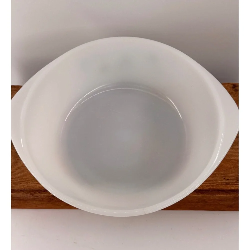 Vintage Glasbake 4 Quart Milk Glass Casserole Dish Blue Starburst Atomic‎ J-2354